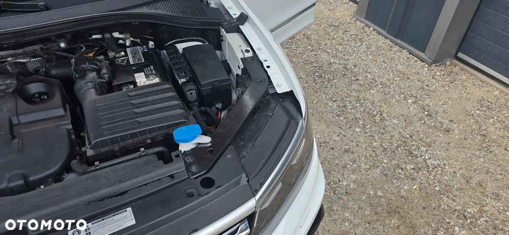 Volkswagen Tiguan 2.0 TDI SCR 4MOTION DSG R-Line - 12