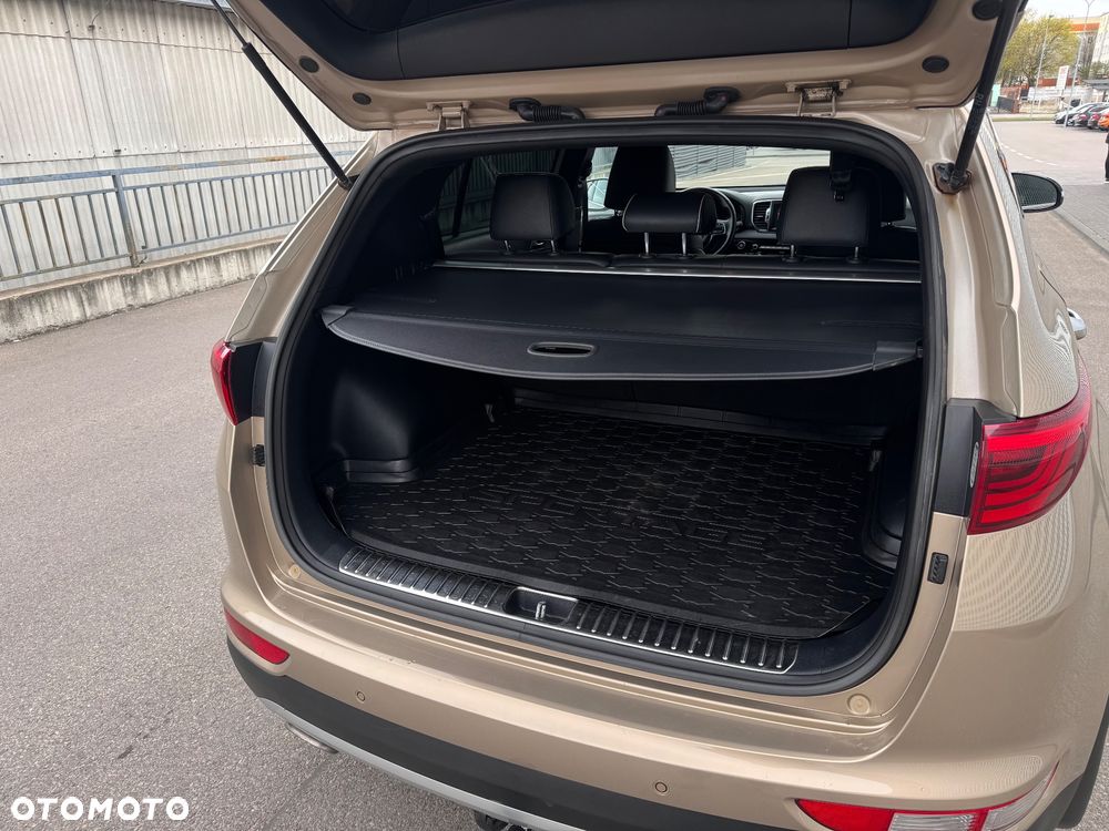 Kia Sportage 1.6 T-GDI AWD GT Line - 24