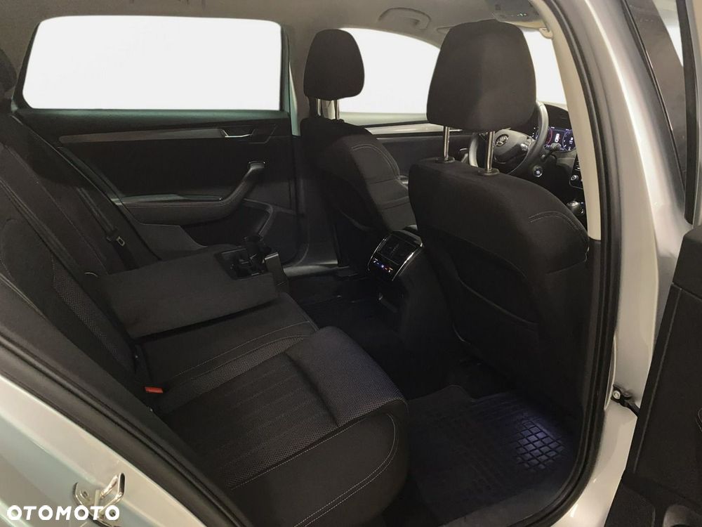 Skoda Superb - 16
