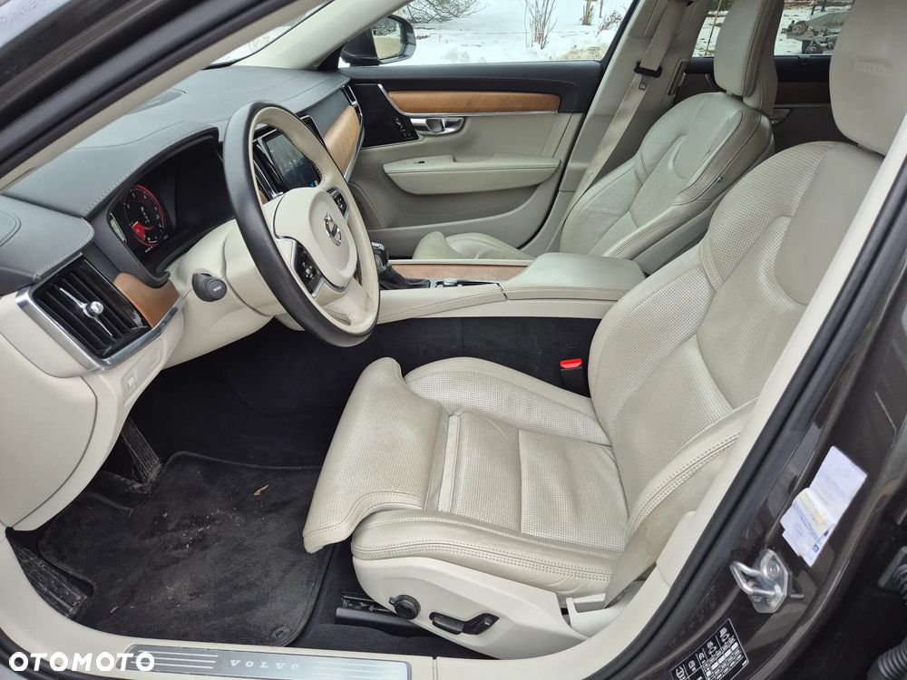 Volvo V90 D4 AWD Geartronic Inscription - 27