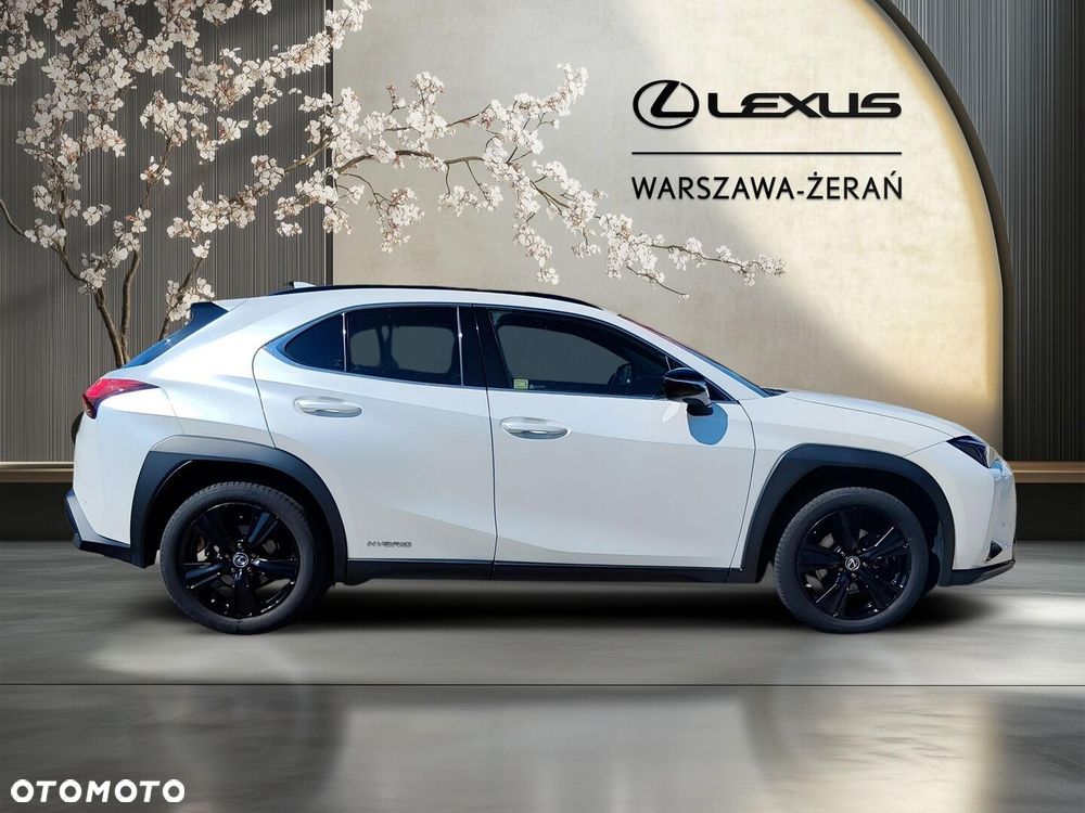 Lexus UX 250h GPF F Impression 2WD - 8