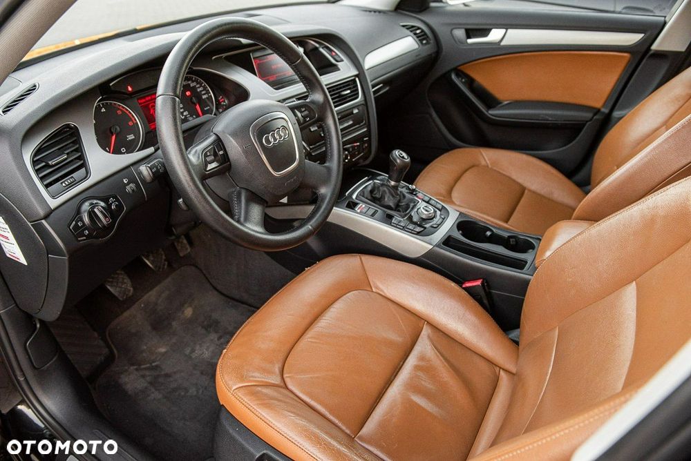 Audi A4 Avant 2.0 TDI DPF S line Sportpaket - 6