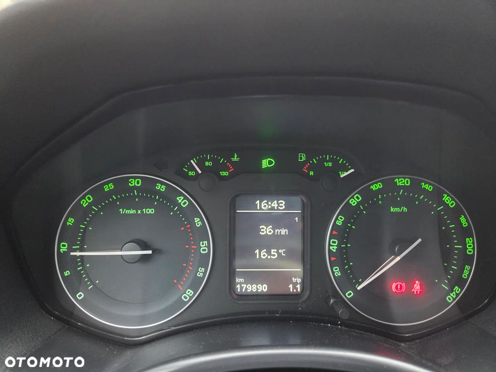 Skoda Octavia - 7