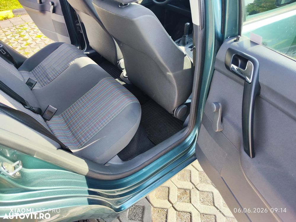 Volkswagen Polo - 15