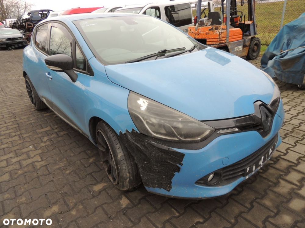 Ćwiartka nadwozia prawy przód Renault Clio IV '13 900 TCe - 1
