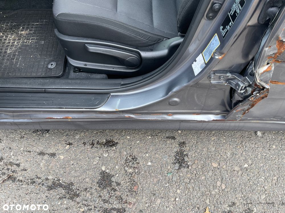 Hyundai i30 1.4 CRDi Classic - 8