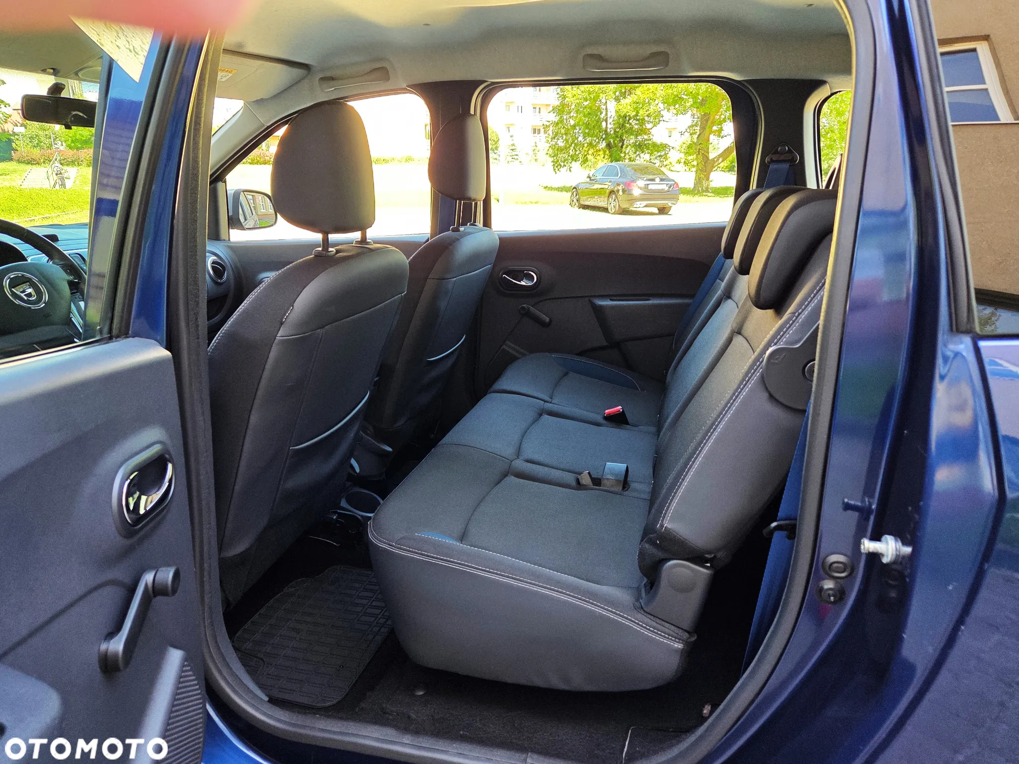 Dacia Lodgy TCe 115 Laureate - 8