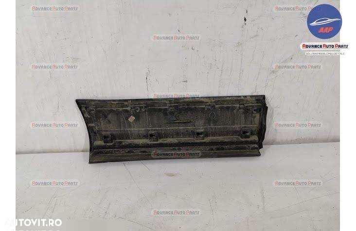 Bandou Usa Stanga Spate original Land Rover  Range Rover Evoque  L551 - 4