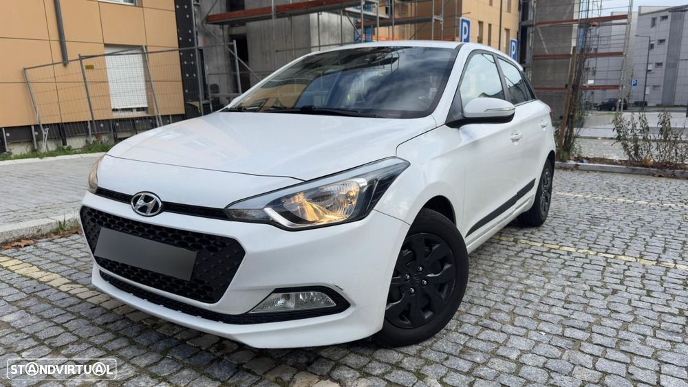Hyundai i20 1.1 CRDi Comfort - 3