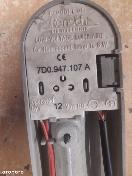 Lampka stolika vw multiwan t4 - 2