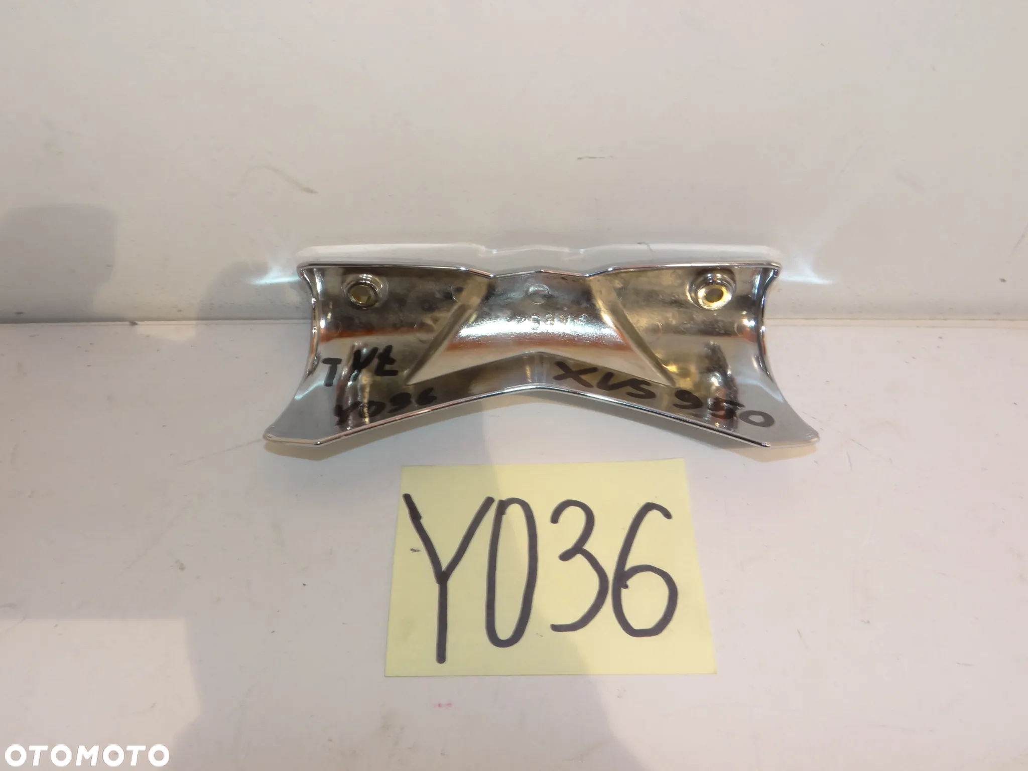 YAMAHA XVS 950 OSŁONA LISTWA KIERUNKOWSKAZÓW  TYŁ  Y036 - 7