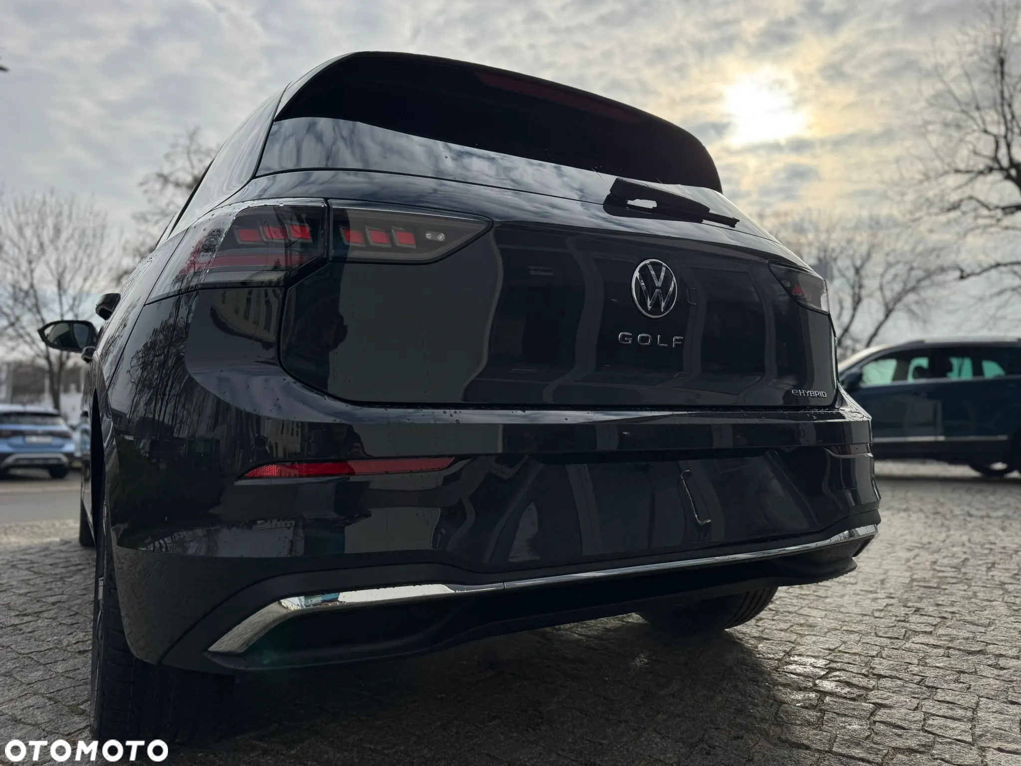 Volkswagen Golf - 36