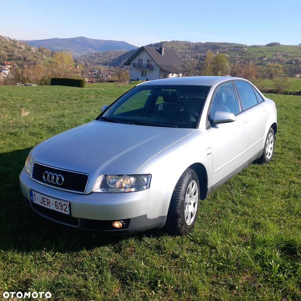 Audi A4 Limousine - 2