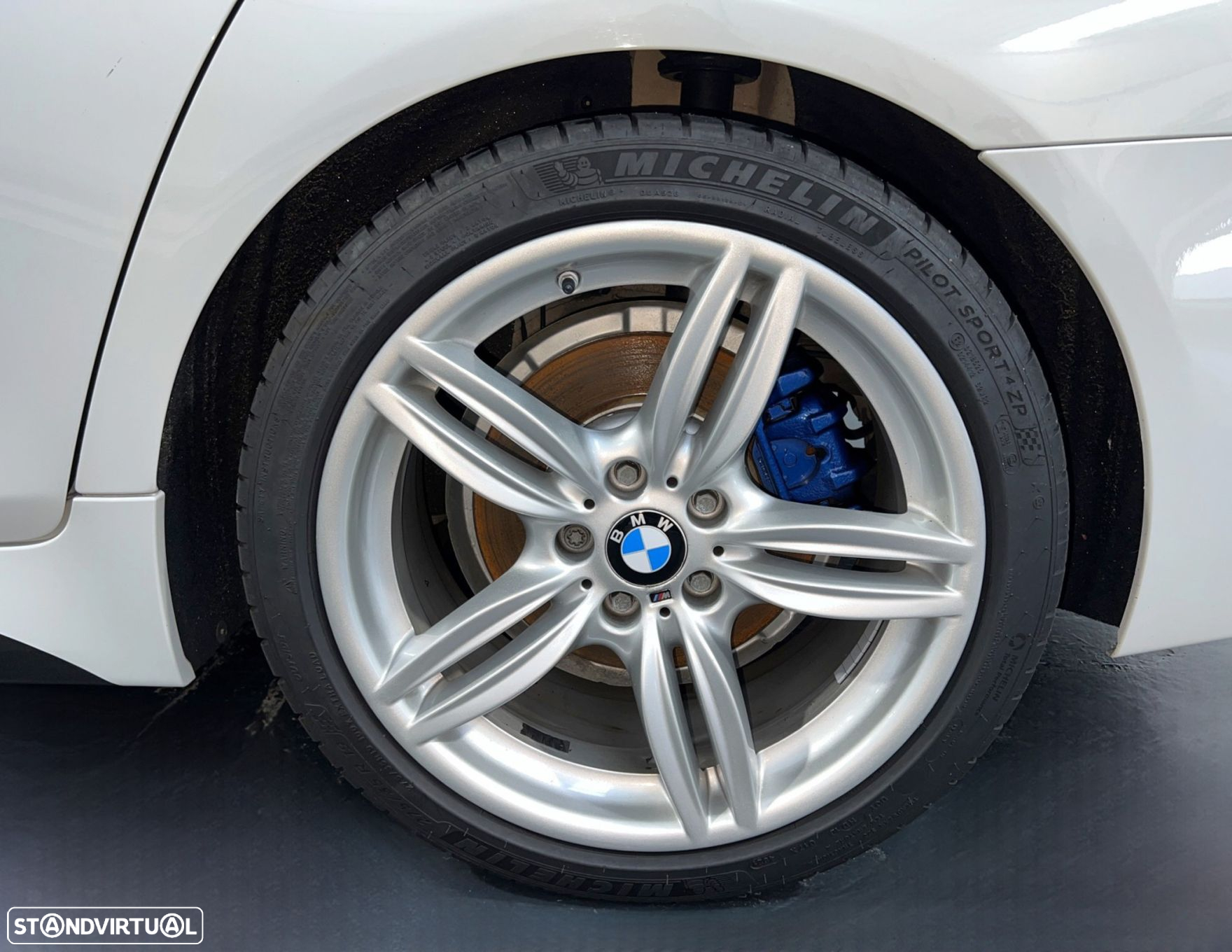 BMW 525 d Pack M Auto - 19