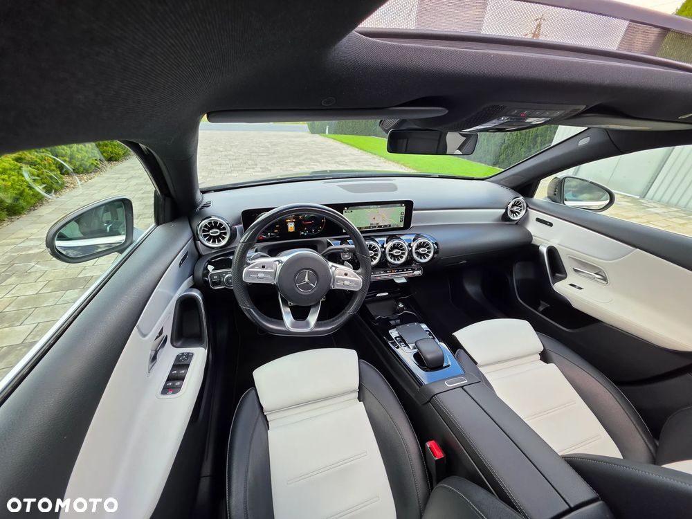 Mercedes-Benz A-Class 2019 photo 5
