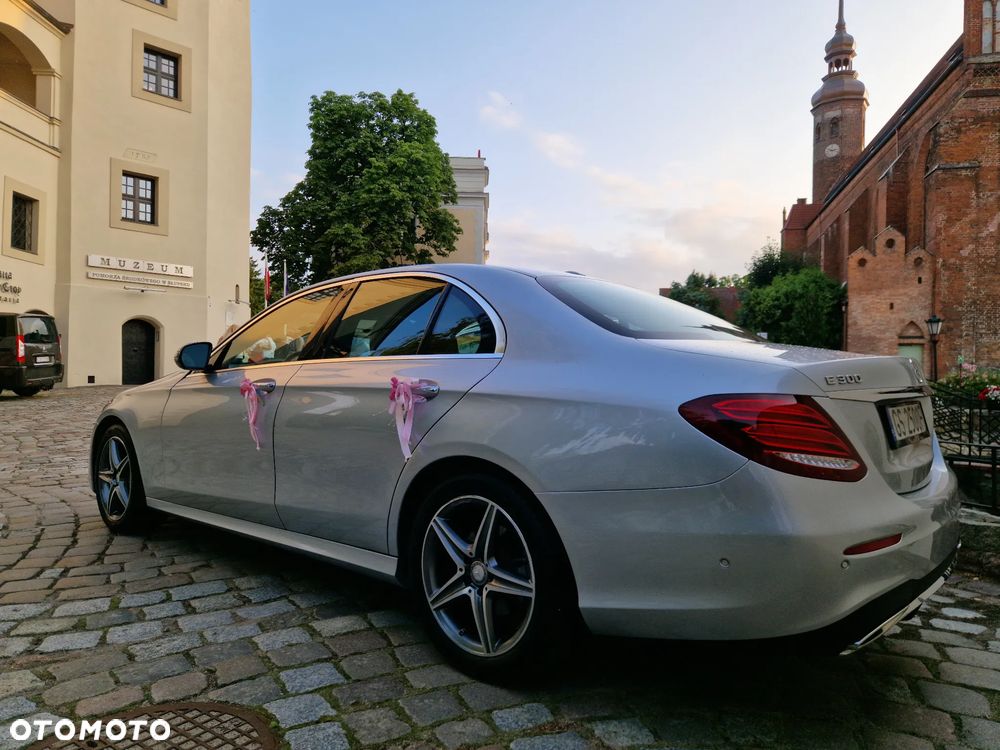Mercedes-Benz Klasa E 300 9G-TRONIC - 7