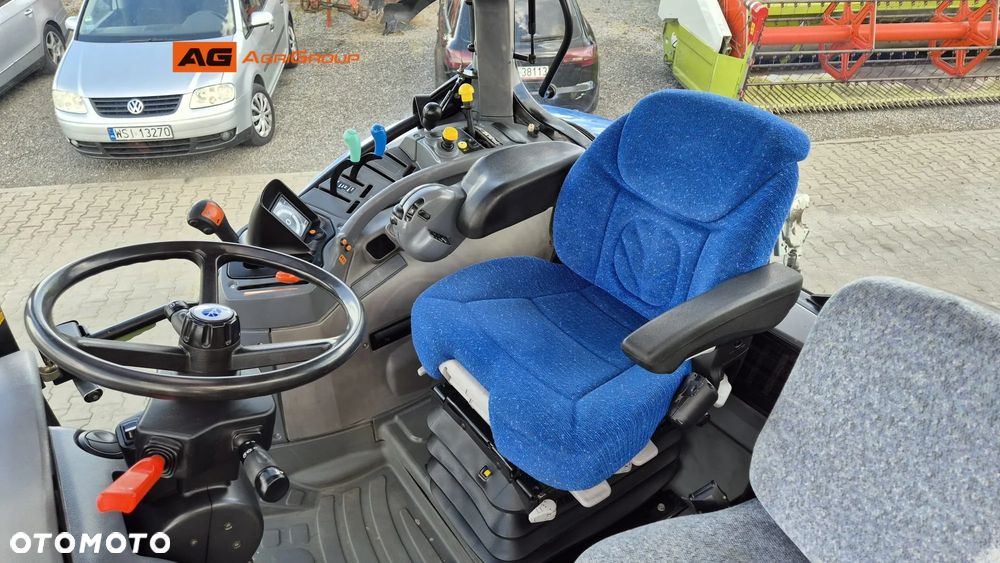 New Holland TS125A EC 2003R - 10