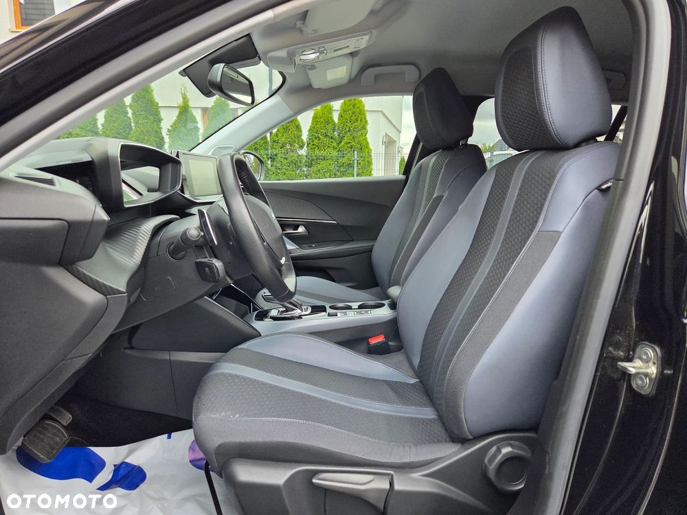 Peugeot 2008 1.5 BlueHDi GT Pack S&S EAT8 - 35