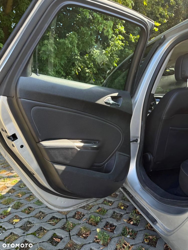 Opel Astra 1.4 Turbo - 32
