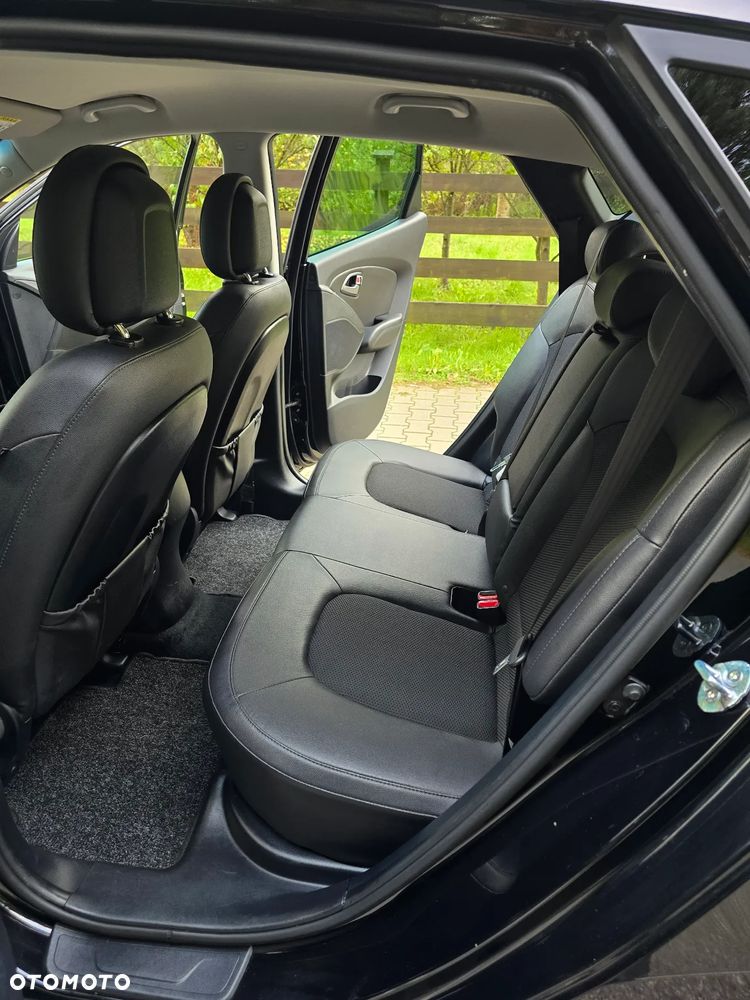 Hyundai ix35 2.0 GDI Premium 2WD - 23