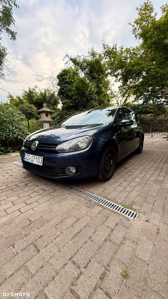 Volkswagen Golf - 16