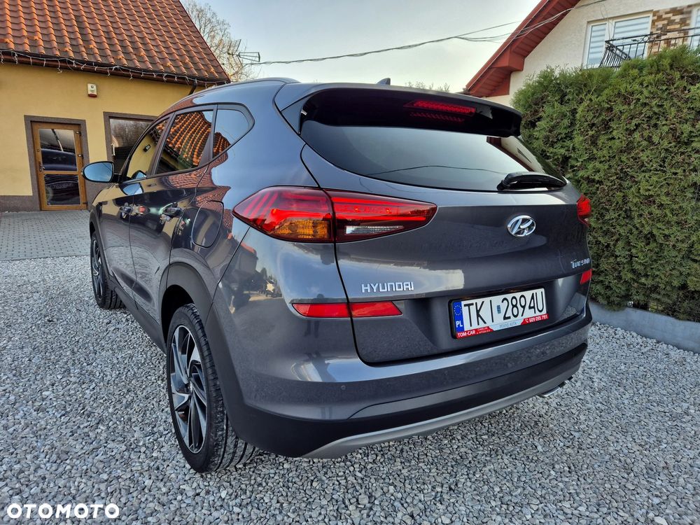 Hyundai Tucson - 16