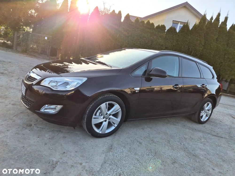 Opel Astra 1.4 Turbo - 22