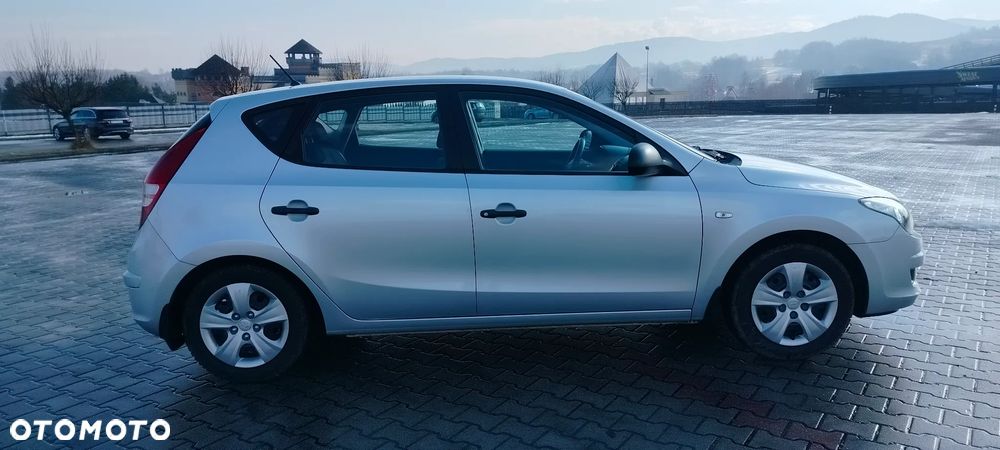 Hyundai i30 1.4 Classic - 16