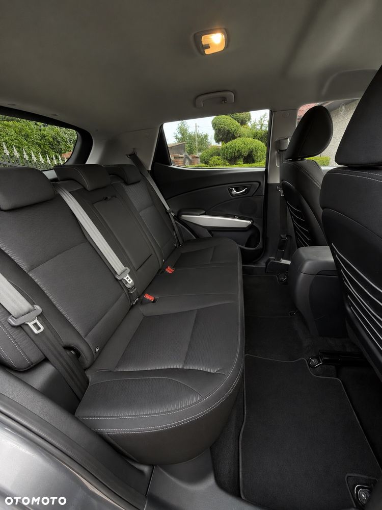 SsangYong/KGM Tivoli 1.6 Quartz - 11