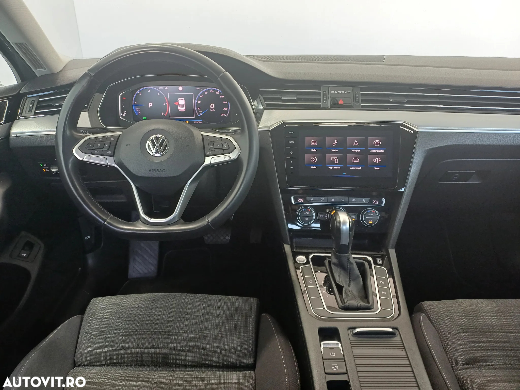Volkswagen Passat 2.0 TDI DSG Comfortline - 8