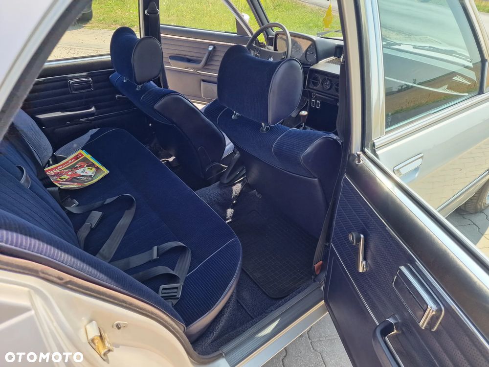 BMW Seria 5 520 - 23
