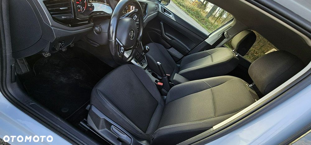 Volkswagen Polo - 15