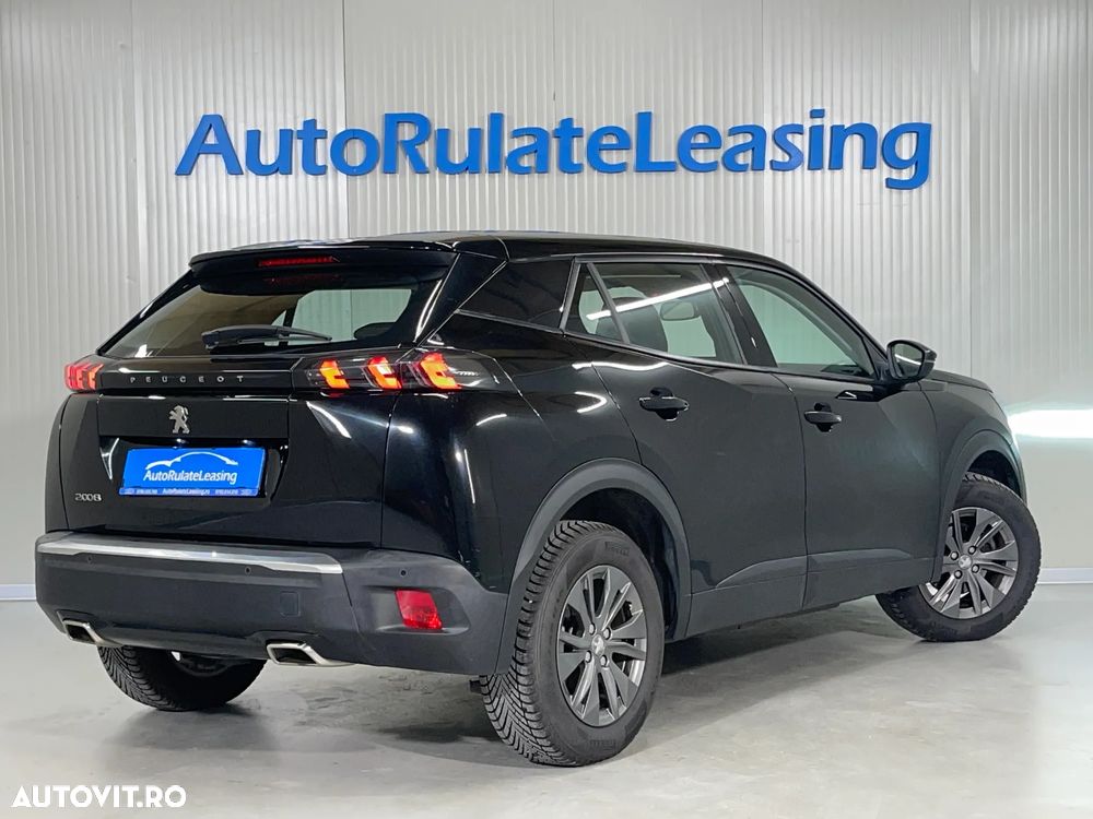 Peugeot 2008 BlueHDi 130 EAT8 Active - 3