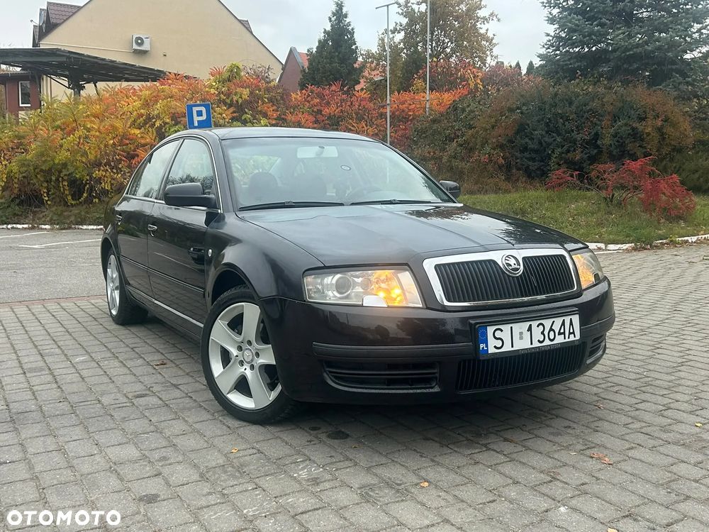 Skoda Superb 2002 photo 5