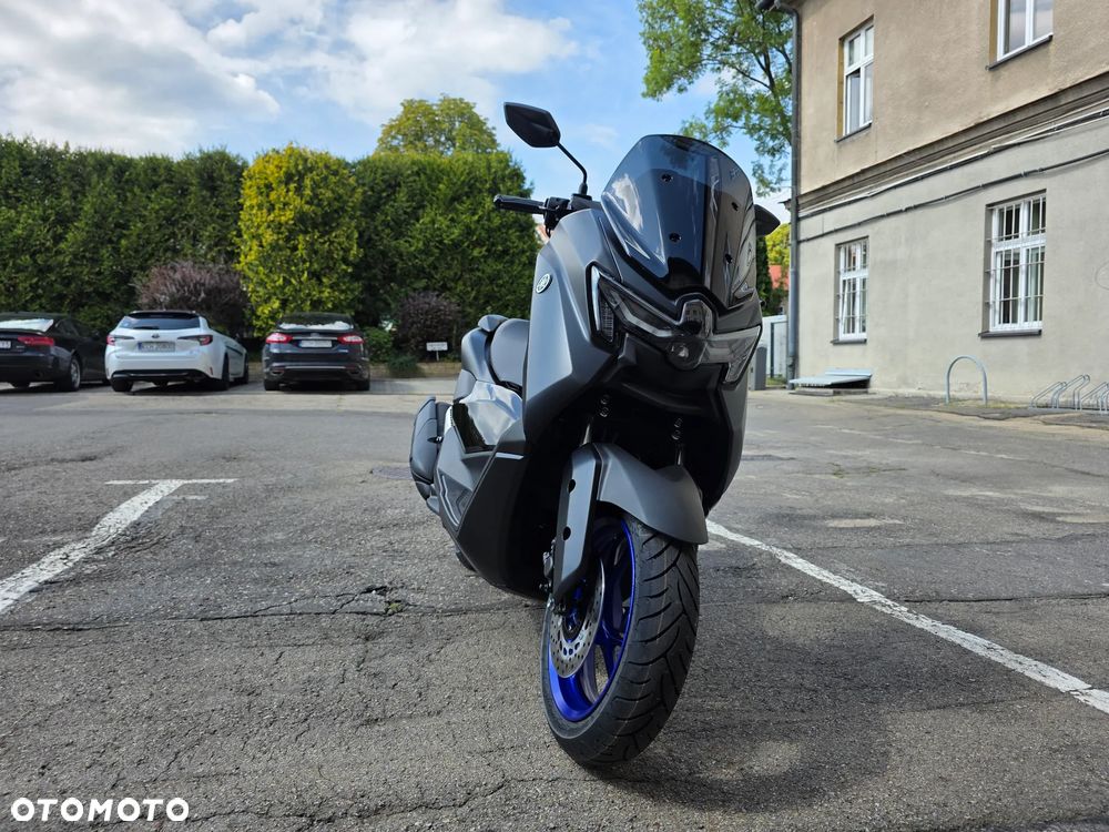 Yamaha NMAX - 3