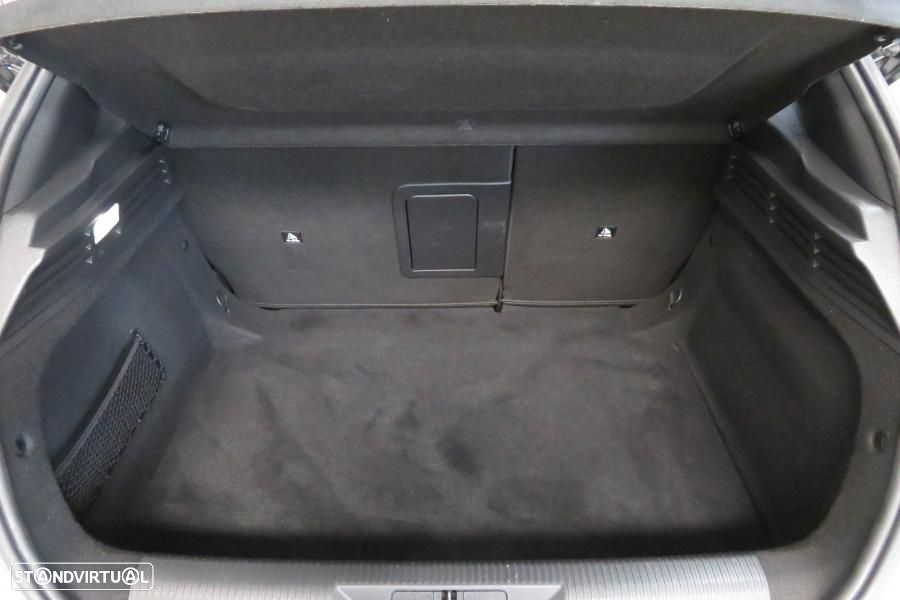 Peugeot 308 1.2 PureTech Allure Pack - 34