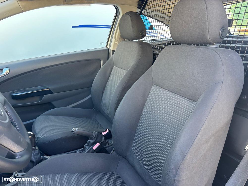 Opel CORSA E-VAN 1.3 CDTI 75cv - AR CONDICIONADO - 18