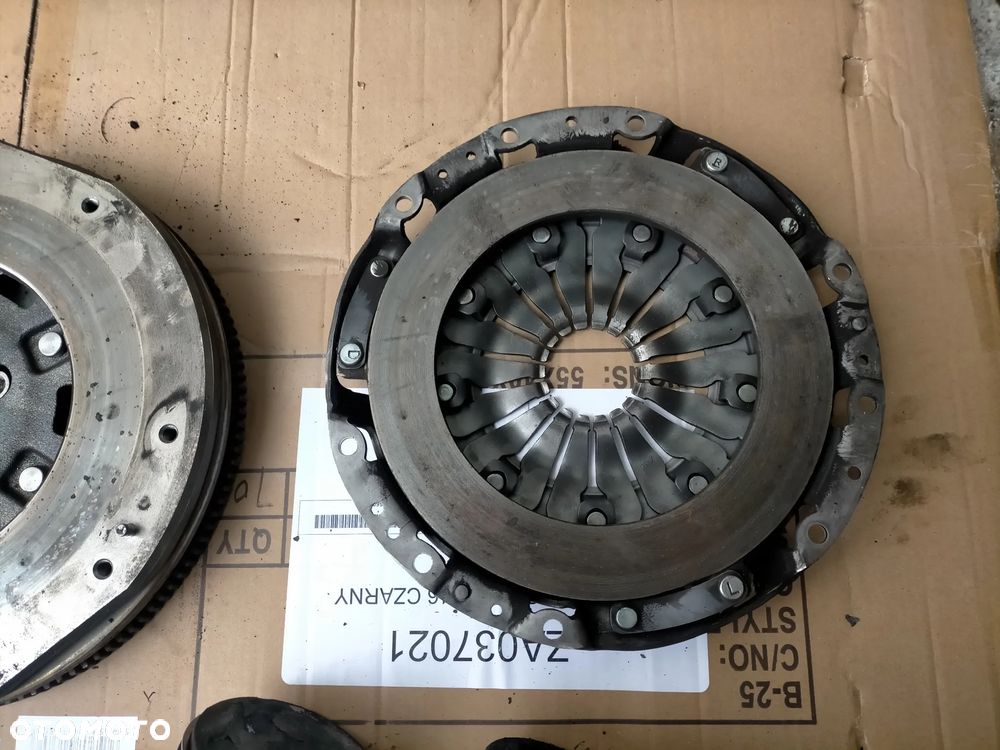Kompletne sprzęgło docisk tarcza wysprzeglik RENAULT LAGUNA III 2.0 16V M4R704 - 3