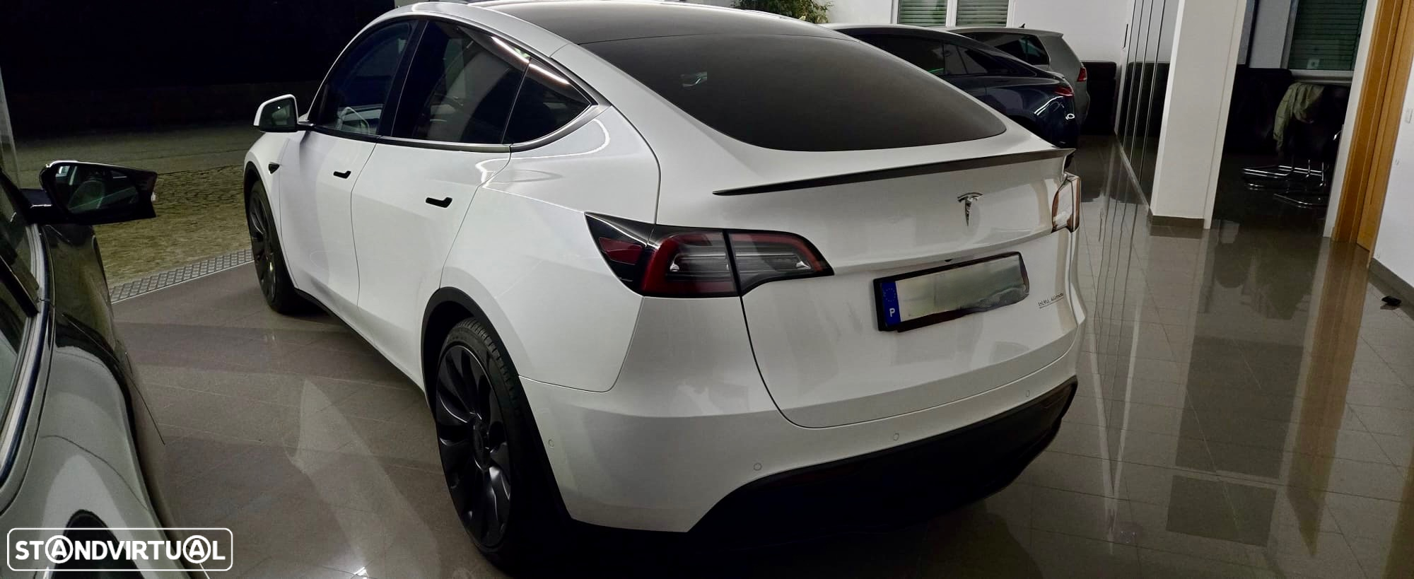 Tesla Model Y Performance Tração Integral - 10