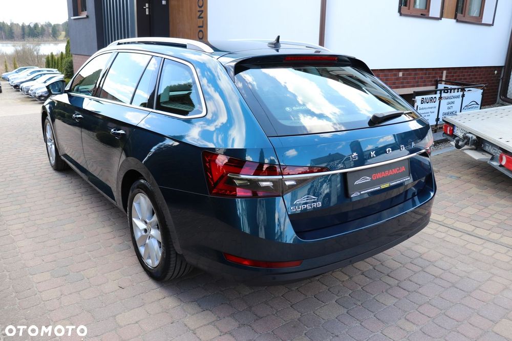 Skoda Superb 2.0 TDI Ambition DSG7 - 4