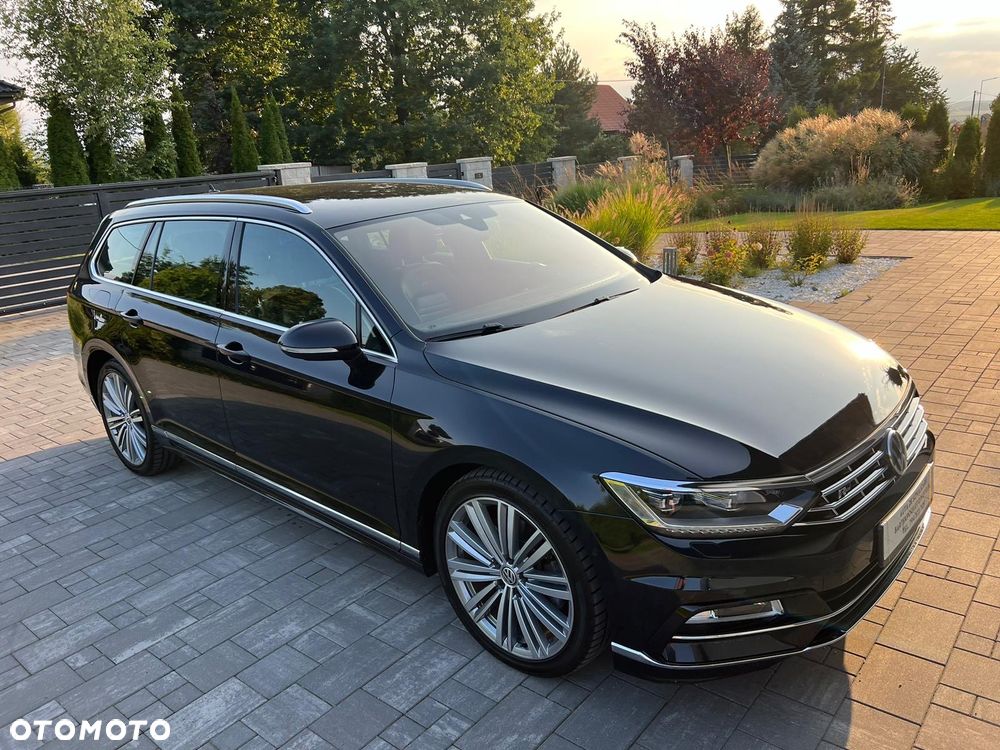 Volkswagen Passat 2.0 TSI 4Mot R-Line Edition DSG - 2