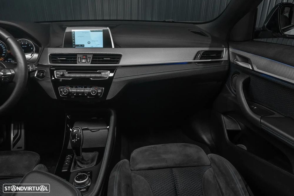 BMW X2 18 i sDrive Auto Pack M - 9