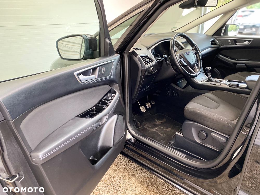 Ford S-Max 2.0 EcoBlue Titanium - 8