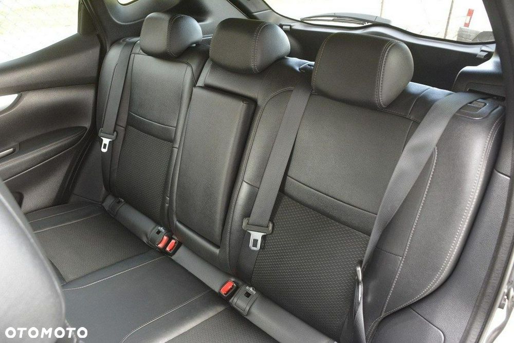 Nissan Qashqai 1.3 DIG-T Tekna DCT - 33