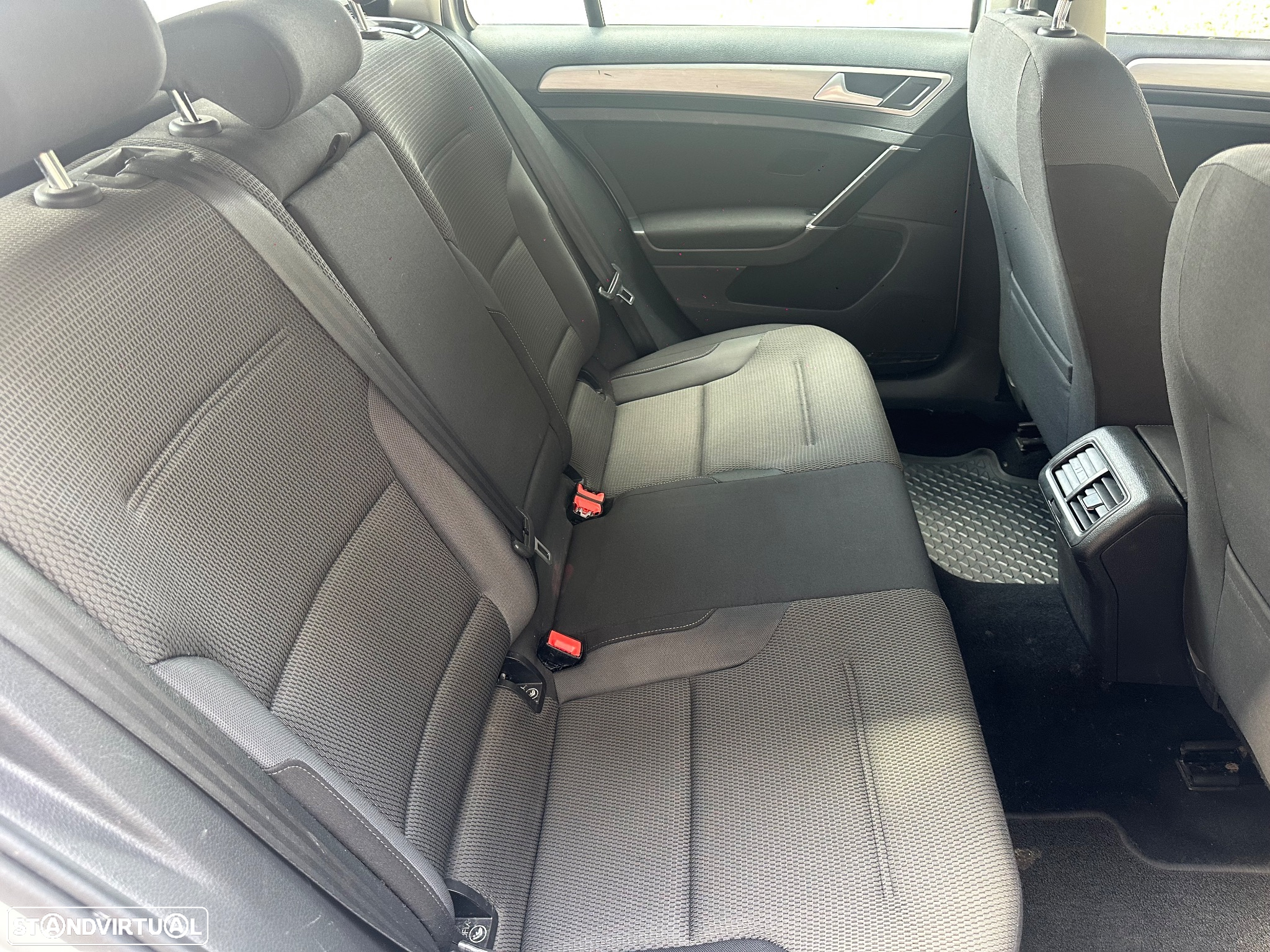 VW Golf Variant 1.6 TDi BlueMotion Confortline - 5