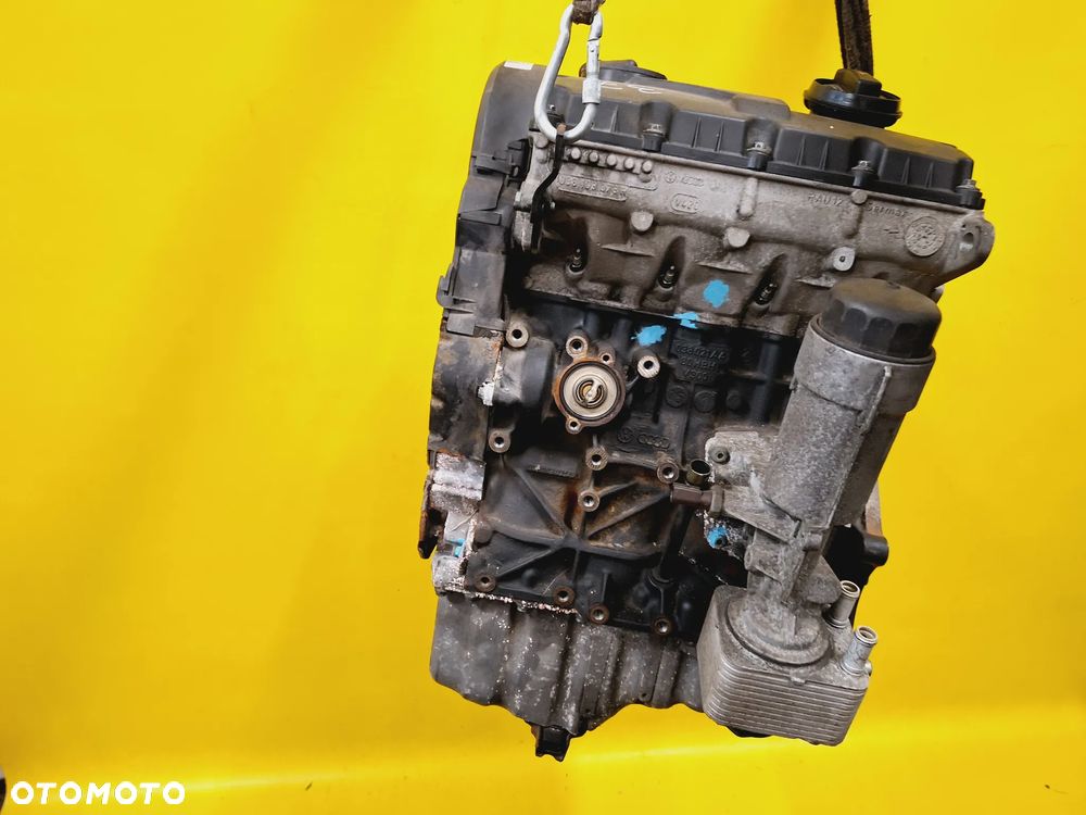 SILNIK AUDI A4 B6 1.9 TDI KOD SILNIKA: AVF GŁOWICA: 038103373R NR37 - 6