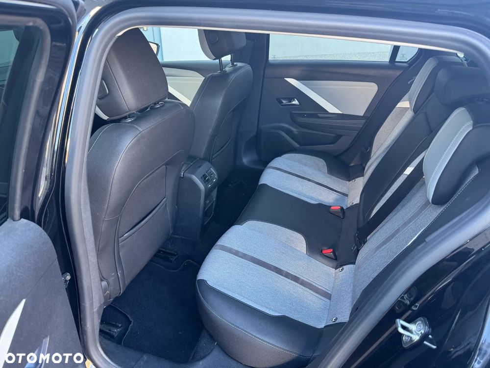 Opel Astra 1.5 D Automatik Enjoy - 12