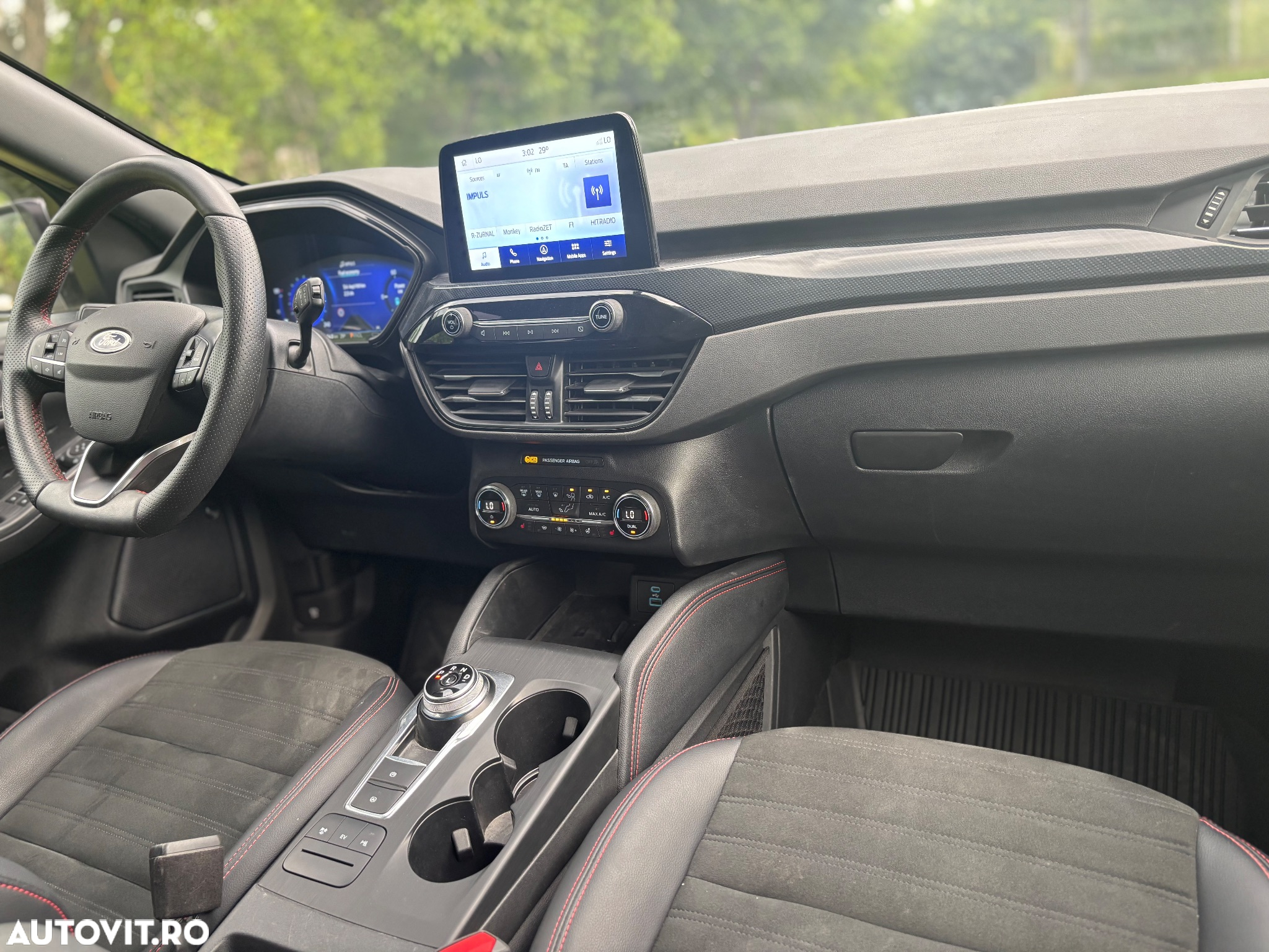 Ford Kuga 2.5 Duratec FWD PHEV ST-Line X - 11