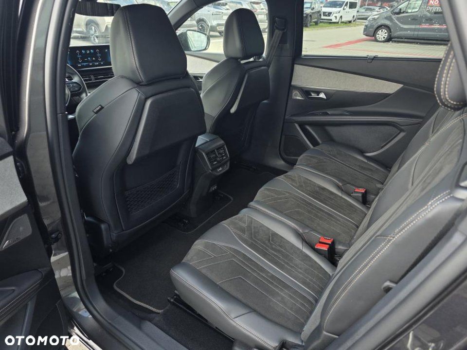Peugeot 5008 - 11