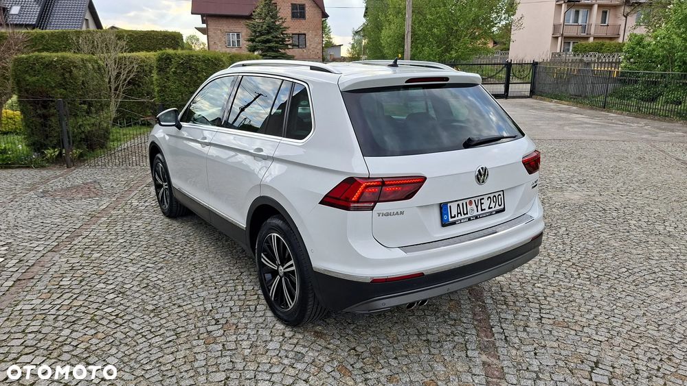 Volkswagen Tiguan 2.0 TDI SCR 4MOTION DSG Highline - 12